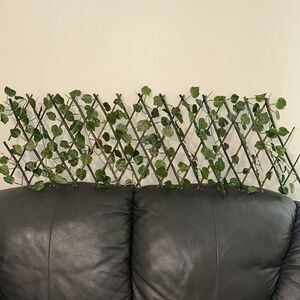 Decorative Expandable Vine Branches Fence